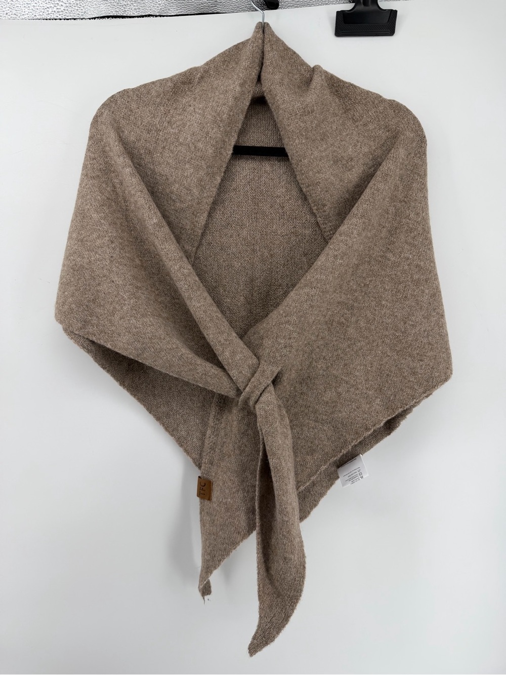 The Fleece Company TFC Taupe Knit Triangle Shawl Wrap Scarf Minimalist Soft⁠ New
